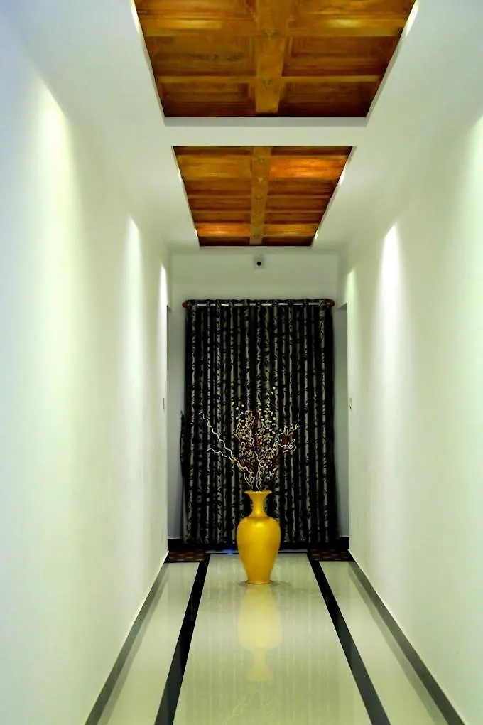 Kuwait Residency Bed & Breakfast Alappuzha 3*,  India
